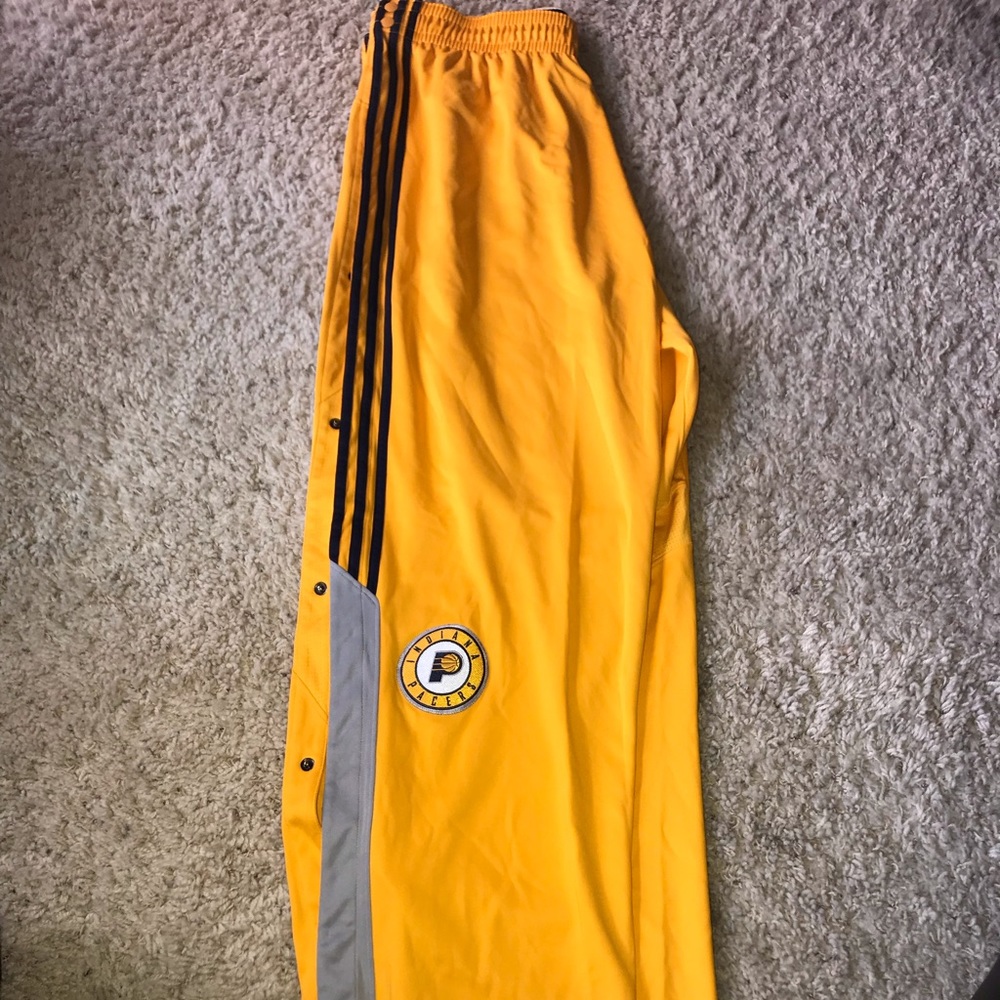 NBA Indiana Pacers.. Roy Hibbert game worn warm up